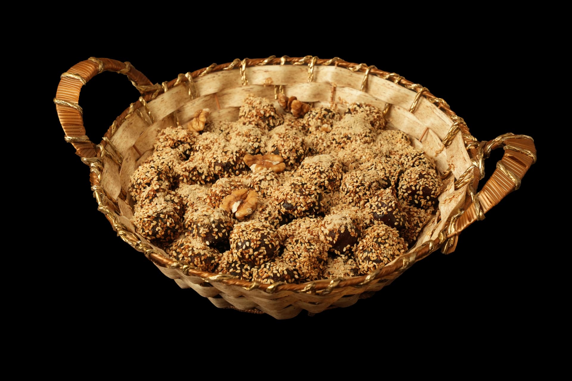 سلة معسل برحي ناشف محشية بالجوز